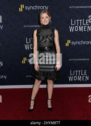 Hadley Robinson attending the premiere of Little Women in New York ...