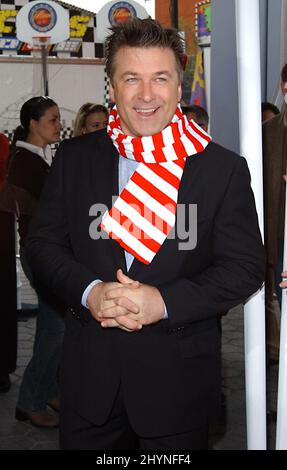 ALEC BALDWIN ATTENDS 'DR SEUSS' THE CAT IN THE HAT' FILM PREMIERE IN CALIFORNIA. PICTURE: UK PRESS Stock Photo