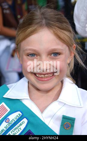 Dakota Fanning Inducted into the Girl Scouts of the USA in Burbank ...