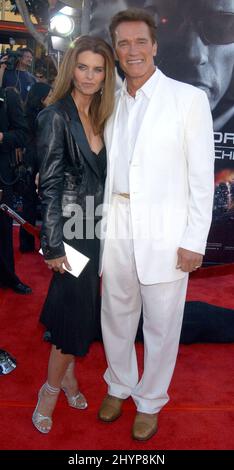 ARNOLD SCHWARZENEGGER & MARIA SHRIVER ATTEND THE 'TERMINATOR 3: RISE OF THE MACHINES' PREMIERE IN CALIFORNIA. PICTURE: UK PRESS Stock Photo