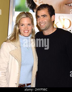 PETE SAMPRAS & BRIDGET WILSON ATTEND THE 'SOMETHING'S GOTTA GIVE' PREMIERE IN WESTWOOD, CALIFORNIA. PICTURE: UK PRESS Stock Photo