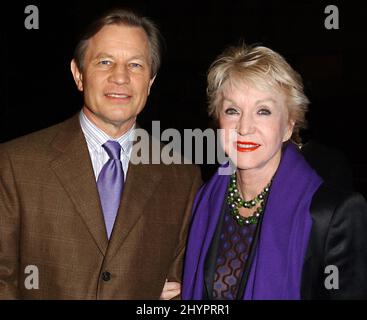 MICHAEL & PAT YORK ATTEND THE '21 GRAMS' FILM PREMIERE IN CALIFORNIA. PICTURE: UK PRESS Stock Photo