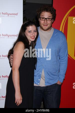 Seth Rogen and Lauren Miller Rogen attend the Vanity Fair Oscar Party