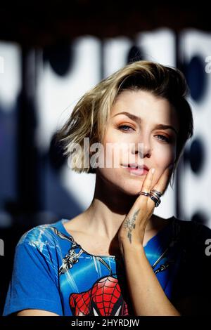 Cornelia Jakobs, the winner of the Swedish Melodifestivalen, photographed in Stockholm, Sweden on March 13, 2022. Cornelia Jakobs will represent Sweden in the Eurovision Song Contest 2022 in Turin with 'Hold Me Closer'. Photo: Beatrice Lundborg / DN / TT / code 3501 Stock Photo