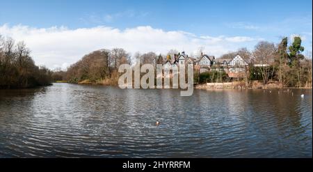 Around the UK - A day trip to Worsley, Greater Manchester, following the rise of the Bridgewater Canal - 'The Aviary' at Worsley - Village Walk No. 7 Stock Photo