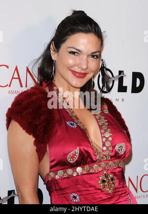 Moskvada translar bilan qayerda uchrashish mumkin Mushuk suratida jinsiy aloqa