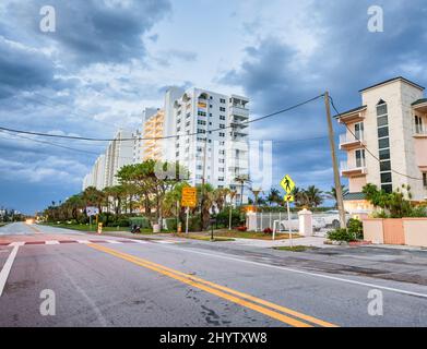 Buildings around South Inlet Park, Boca Raton - Florida. Stock Photo