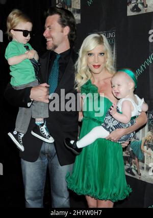 Tori Spelling, husband Dean McDermott, son Liam Aaron and daughter Stella Doreen at the release of Tori Spelling's new book Mommywood at BondSt Beverly Hills, USA Stock Photo