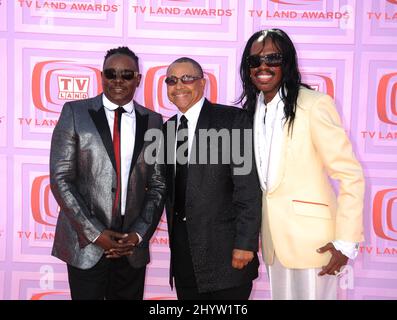 Philip Bailey, Ralph Johnson and Verdine White of Earth, Wind and Fire at the 7th Annual TV Land Awards Held at the Gibson Amphitheatre, Universal City, Ca. Stock Photo