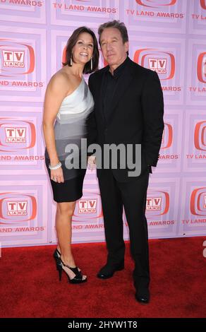 Tim Allen and Jane Hajduk at the 7th Annual TV Land Awards Held at the Gibson Amphitheatre, Universal City, Ca. Stock Photo