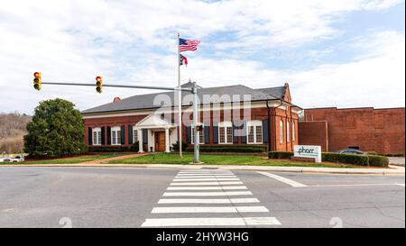 McAdenville, NC, USA- 8 March 2022: Pharr Companies (Pharr Yarns) offices  Stock Photo - Alamy