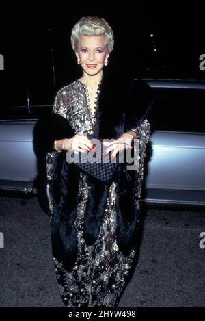 lana-turner-circa-1980s-credit