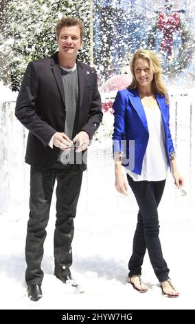 Colin Firth and Robin Wright Penn at a photocall for Disney's film, 'A Christmas Carol', at the 62nd annual Cannes Film Festival in Cannes, France Stock Photo