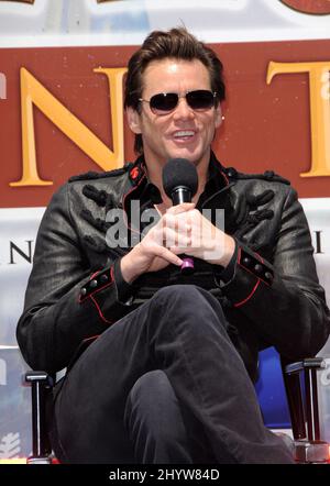 Jim Carrey at a Press Conference for Disney's Christmas Carol held at Union Station, Los Angeles, USA Stock Photo