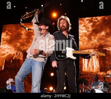 Kix Brooks and Ronnie Dunn of Brooks and Dunn perform onstage during ...