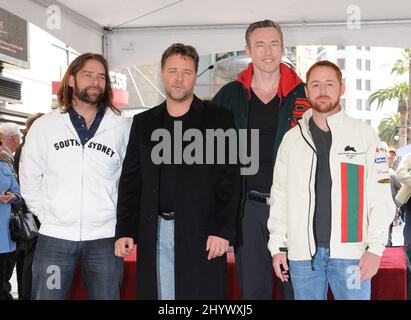 Alan Doyle, Russell Crowe, Kevin Durand and Scott Grimes as Russell is honered with a star on the Hollywood Walk of Fame, California Stock Photo