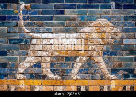 The Ishtar Gate (Arabic: بوابة عشتار) was the eighth gate to the inner city of Babylon Stock Photo