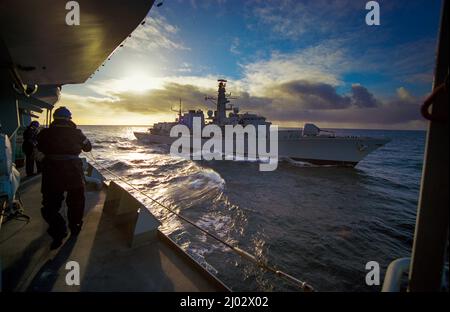 HMS St Albans as a Sea Wolf Type 23 in 2005 she has since been upgraded and is still in service though now fitted with Sea Ceptor missile system. Stock Photo