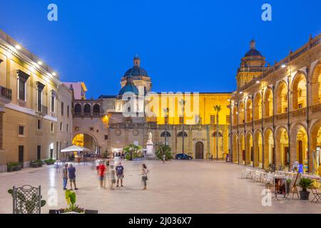 Piazza della Repubblica, Cathedral in background, Mazara del Vallo, Trapani, Sicily, Italy, Europe Stock Photo