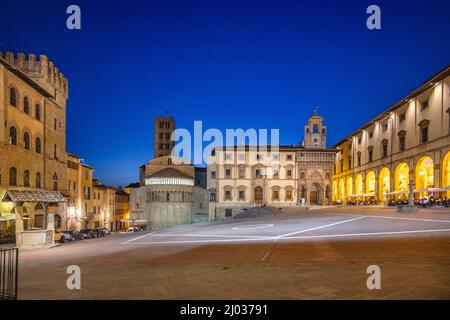 Piazza Grande Arezzo Umbria Italy Europe Stock Photo Alamy