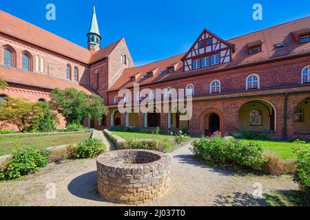 Former Cistercian Lehnin Monastery, St. Mary's Gothic Church and cloister courtyard, Brandenburg, Germany, Europe Stock Photo