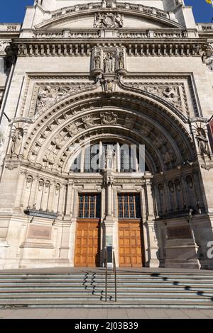 Victoria and Albert Museum, (V&A), Cromwell Road, Kensington, London, England, UK Stock Photo