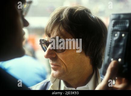 Bernie Eccelstone F1 businessman and director 1982 Stock Photo - Alamy