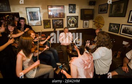 Matt Molloys Pub and Bar in Westport, County Mayo, Ireland Stock Photo