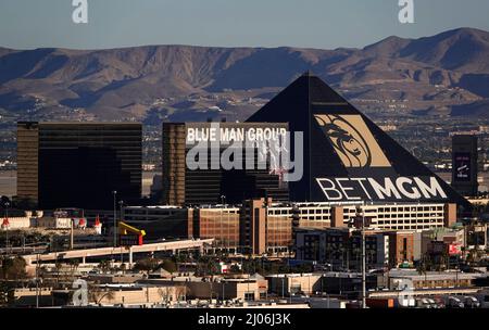 Las Vegas, Nevada, USA. 9th Mar, 2022. The pyramid shaped Luxor Las Vegas is a 30-story hotel and casino owned and operated by MGM Resorts International on the Las Vegas Strip. (Credit Image: © K.C. Alfred/ZUMA Press Wire) Stock Photo