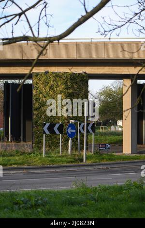 Living wall situated near busy roundabout in Millbrook Southampton.The wall is supporting biodiversity and providing habitat to different animals. Stock Photo