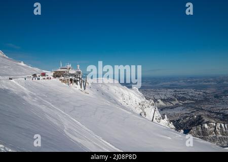 Tourist traffic in winter Tatra mountains in Poland Stock Photo