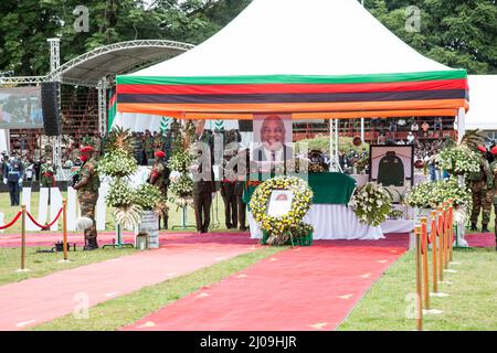 Lusaka, Zambia. 17th Mar, 2022. The casket of former Zambian President Rupiah Banda is seen during a state funeral in Lusaka, Zambia, on March 17, 2022. Zambia on Thursday held a state funeral for the country's fourth President Rupiah Banda. Credit: Martin Mbangweta/Xinhua/Alamy Live News Stock Photo