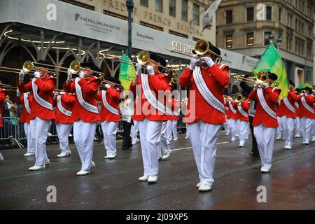 NEW YORK, NEW YORK - March 17, 2022: A member of the Easton Area High School Band perform in the St. Patrick's Day Parade, March 17, 2022, in New York. (Photo: Gordon Donovan) Stock Photo
