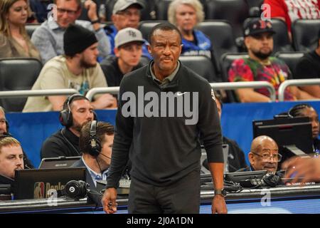 Detroit Pistons head coach Dwane Casey argues a call in the first half ...