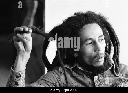 Jamaican singer Bob Marley seen here in interview with the Daily Mirror following the ban on his performing in London due to the amount of muggings and pickpocketings that occurred at his last concert. Marley who is a quiet and pleasant person devoted to World Peace is annoyed that he ban from London due to a few violent and irresponsible people. 22. June 1978 Stock Photo