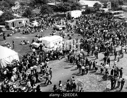 The City of Newcastle 900 Years Anniversary Celebrations 1980 - The anniversary year celebrate the founding of the New Castle in 1080 by Robert Curtois, son of William the Conqueror - Crowds flock to the last day of the Fun To Be Young exhibition    26th May, 1980 Stock Photo