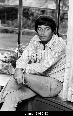 BBC DJ Tony Blackburn at his home in Cookham Dean, Berkshire, following the breakdown of his marriage. 20th August 1979. Stock Photo