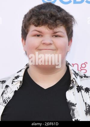 Los Angeles, USA. 18th Mar, 2022. Wyatt McClure arrives at the Premiere Of Warner Bros. 100th Episode Of YOUNG SHELDON held at the Warner Bros. Studios in Burbank, CA on Friday, ?March 18, 2022. (Photo By Sthanlee B. Mirador/Sipa USA) Credit: Sipa USA/Alamy Live News Stock Photo