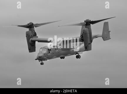 RAF Fairford, Gloucestershire, UK - July 15th 2017:  A United States Air Force Bell Boeing CV-22B Osprey tiltrotor military aircraft at the 2019 RIAT Stock Photo