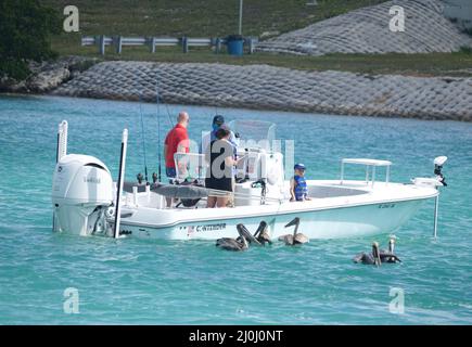 Family saltwater fishing boat hi-res stock photography and images - Alamy