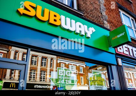 Epsom Surrey London UK, March 19 2022, Subway Fast Food Takeaway Sandwich Bar Logo And Signage With No People Stock Photo
