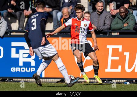 Rotterdam - Lennard Hartjes of Feyenoord during the match between Feyenoord O21 v NEC O21 at Nieuw Varkenoord on 19 March 2022 in Rotterdam, Netherlands. (Box to Box Pictures/Yannick Verhoeven) Stock Photo