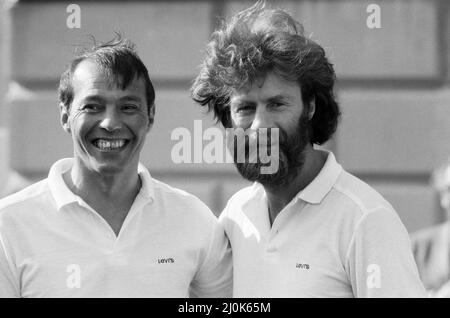 The Transglobe Expedition returns home. Sir Ranulph Fiennes (with beard) and his colleague Charlie Burton on their arrival at Greenwich. 29th August 1982. Stock Photo