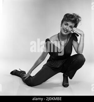 Actress Anne Kirkbride models the latest fashions. 15th July 1981. Stock Photo