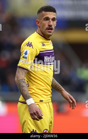 Milan, Italy. 19th Mar, 2022. Cristiano Biraghi (ACF Fiorentina) looks on during Inter - FC Internazionale vs ACF Fiorentina, italian soccer Serie A match in Milan, Italy, March 19 2022 Credit: Independent Photo Agency/Alamy Live News Stock Photo