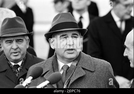 Russian politician Mikhail Gorbachev, who is a member of the Politburo, arrives in London for an official visit. 15th December 1984. Stock Photo