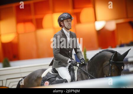 Simon Delestre and Cayman Jolly Jumper win the Grand Prix Hermes during ...