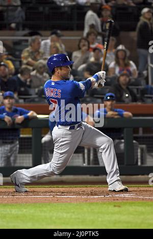 Chicago Cubs catcher Yan Gomes (15) in the top of the fourth