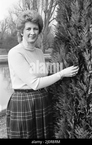 Linda Sawford, former lover of Elton John. She lived with Elton for around nine months in 1970. February 1984. Stock Photo