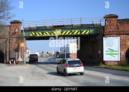 Stoneferry Road, railway bridge, Kingston upon Hull Stock Photo